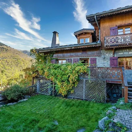Chalet Magnifique Authentique Au Cœur Des 3 Vallées *
