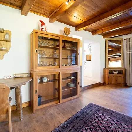 Chalet Magnifique Authentique Au Cœur Des 3 Vallées *